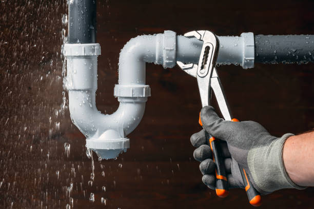 Professional Sewer Line Repair technician working in Frederick, OK